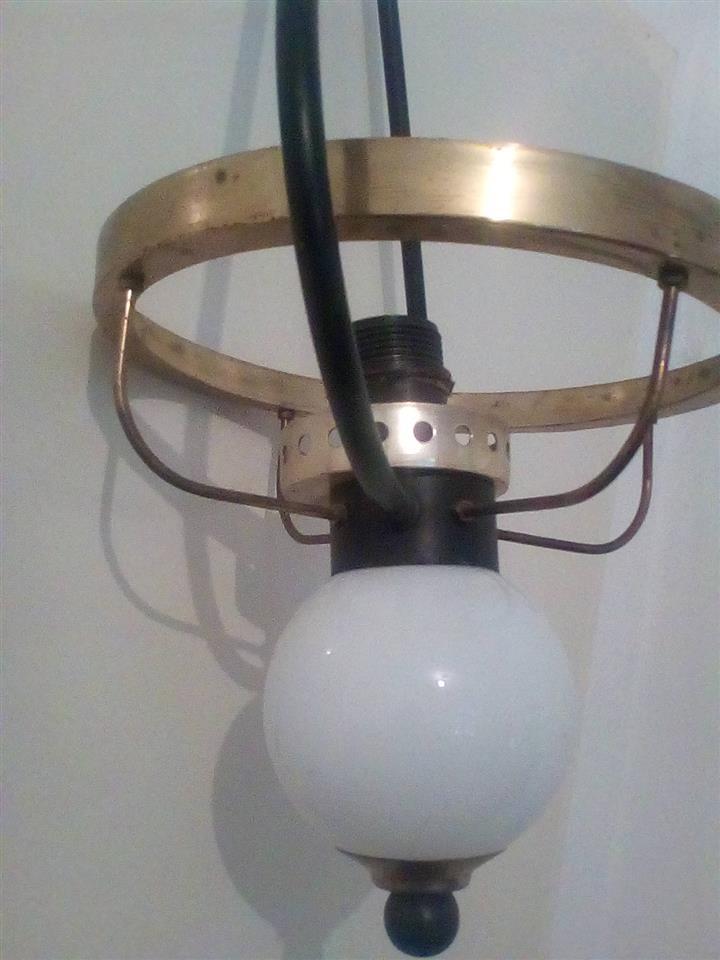 Ispravni-starinski-lusteri-3kom----800-din--kom-