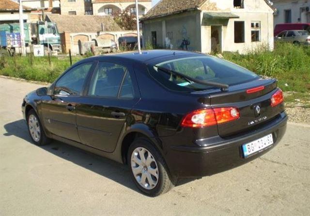 Renault-Laguna-1-9-dci--07--