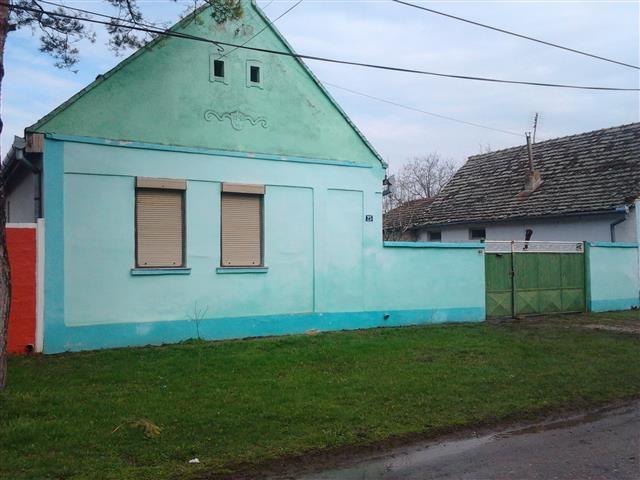 Vise-kuca-u-Backom-Gradistu