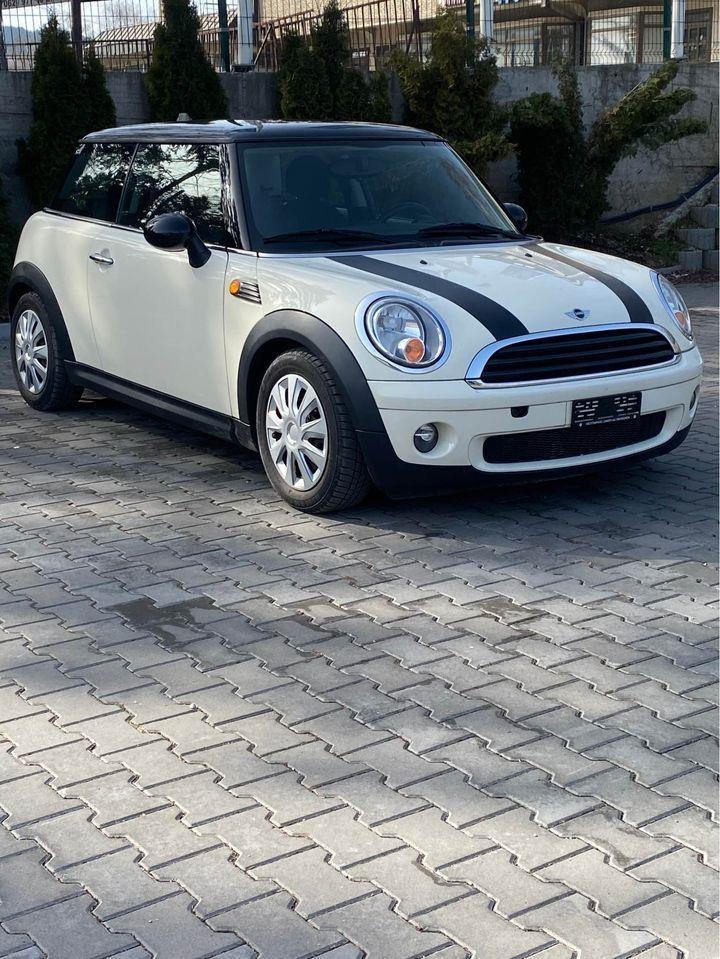 Mini-One-2008-god