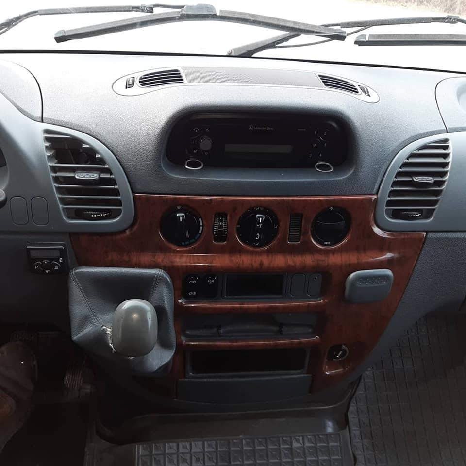 Mercedes-Sprinter-211