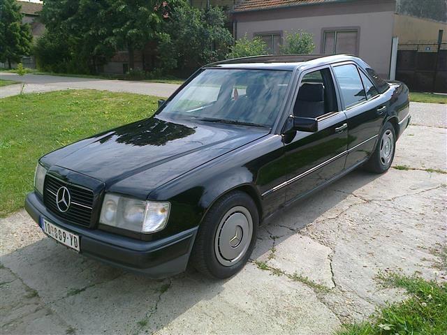 Mercedes 124 e 200 plin -88 