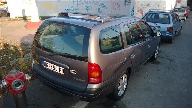 RENAULT-MEGAN-1-9-dci--02