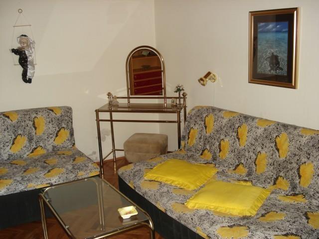 Apartmane-sobe-u-Sutomoru