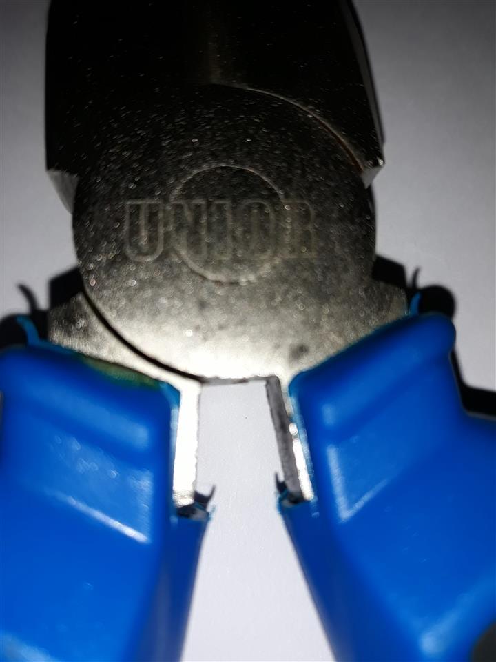 klesta-unior