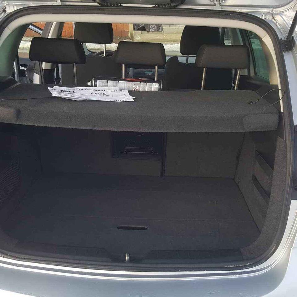 Seat-Altea