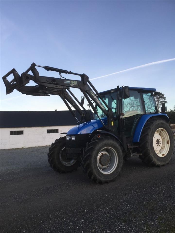 Traktor-New-Holland