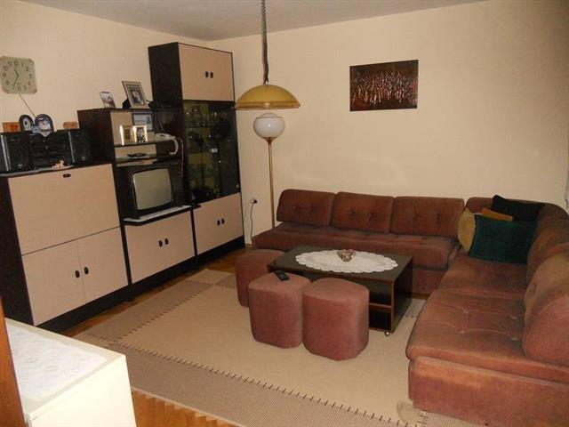Kucu-190m2--i--radionicu-250-m2-