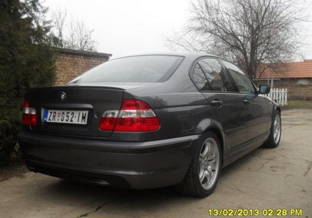 BMW-320-E46--02