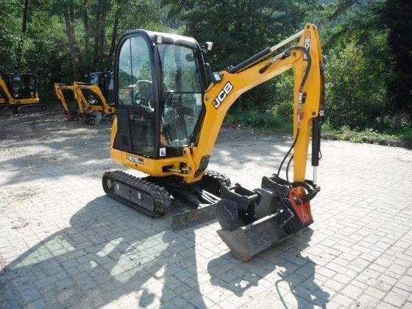 JCB-8018-bager