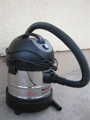 Profesionalni-usisivac-Einhell-od-1400W