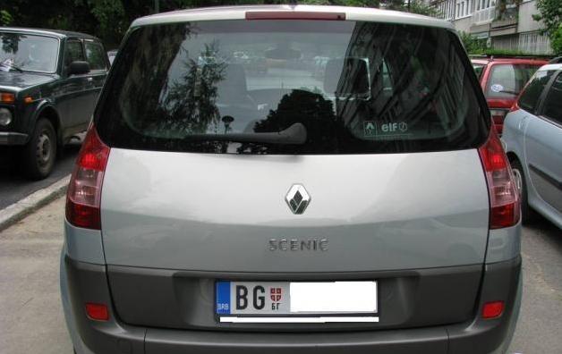 Renault-Scenic-dci--04