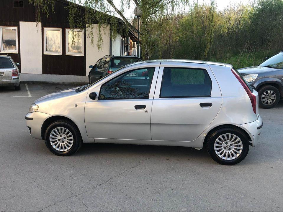 Fiat-Punto-1-2
