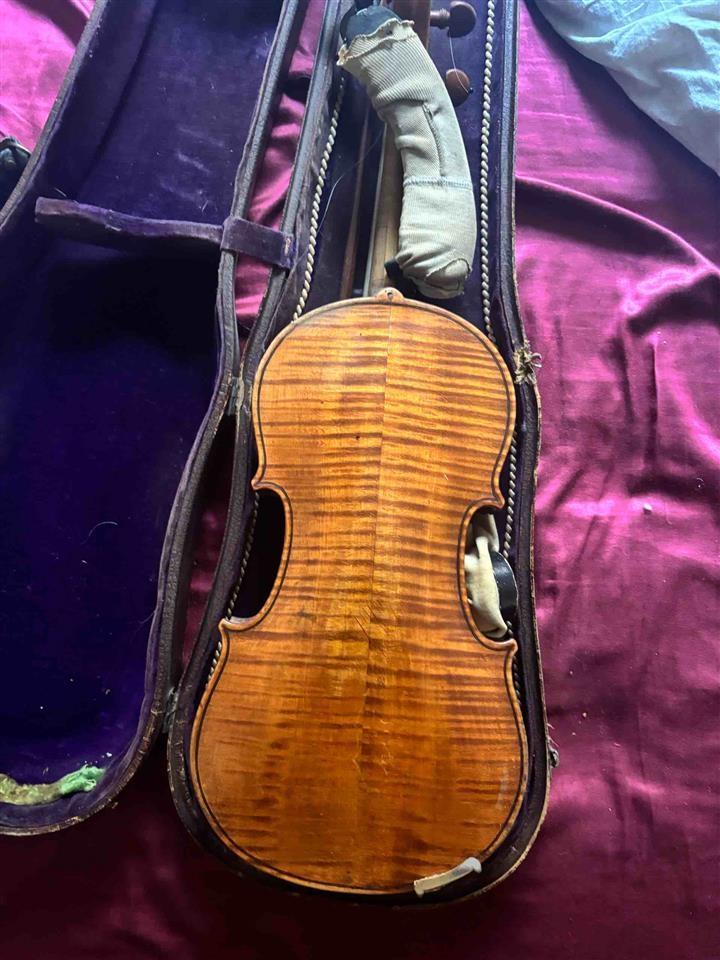 Violina-stara