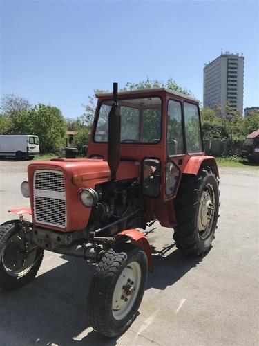 Traktor Ursus C-335