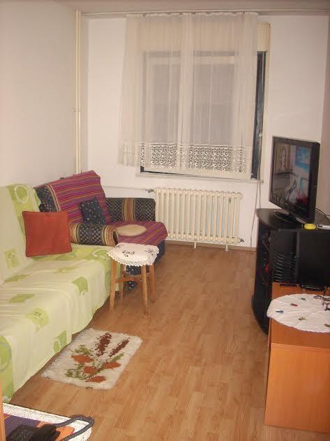 Blok-61-izdajem-garsonjeru-25kvm-140-eura