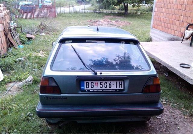 VW-Golf-II--88