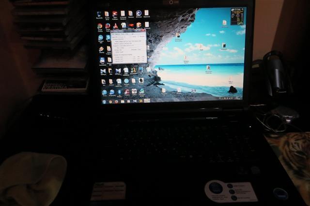 Asus-X71SL-17-1