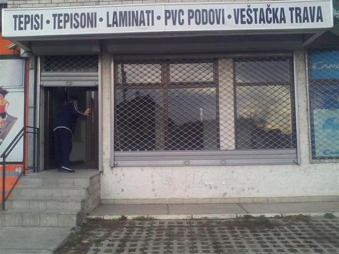 Izdajem poslovni prostor