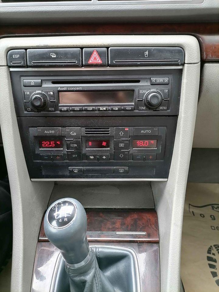 Audi-A4