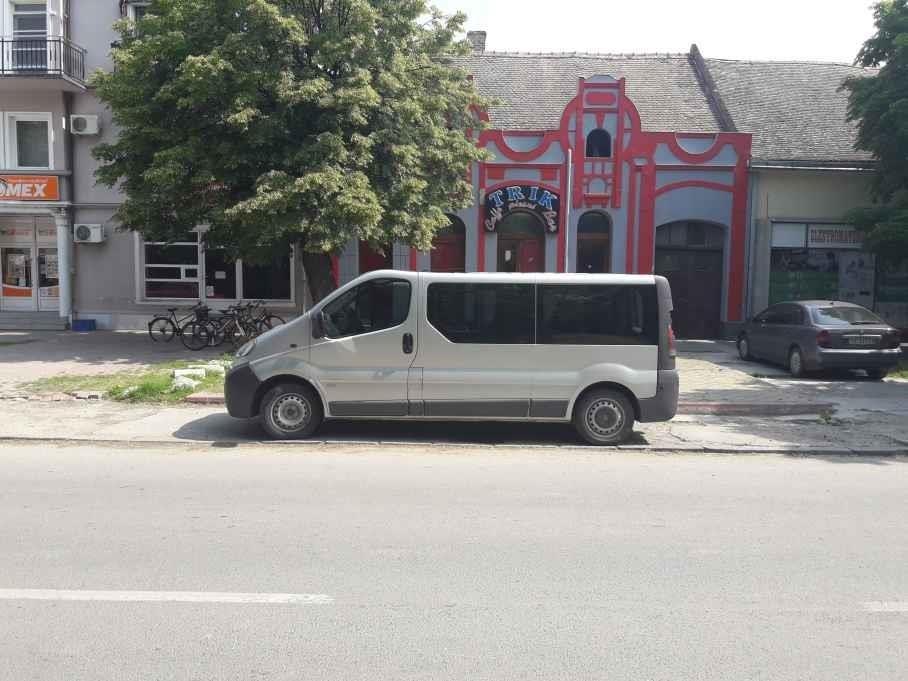Kombi-prevoz-putnika-I-robe