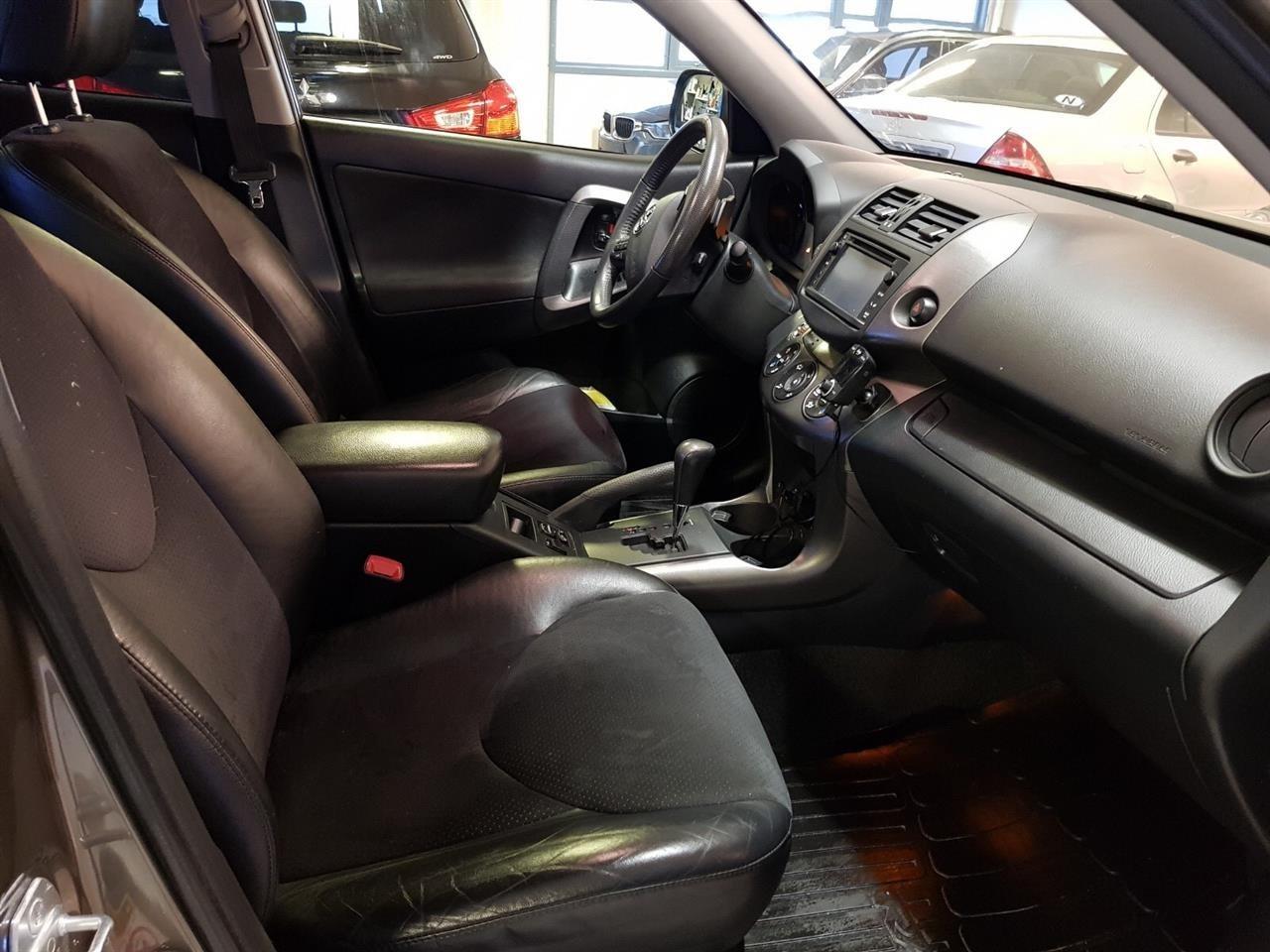 autoo-Toyota-rav4