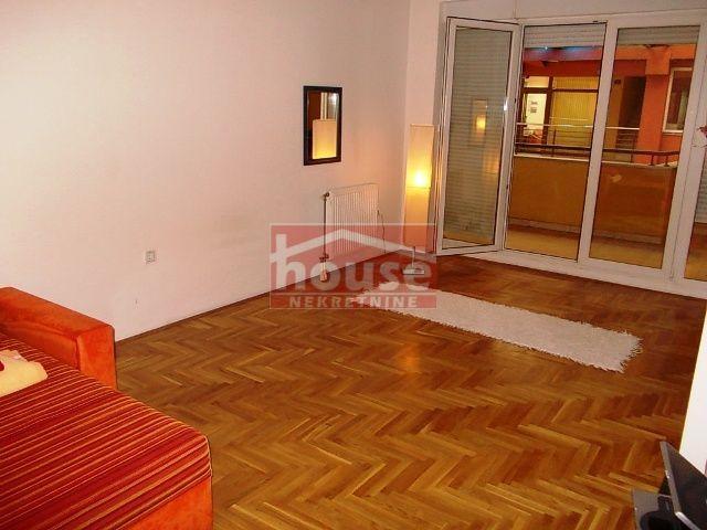 Stan 50m2 Bulevar