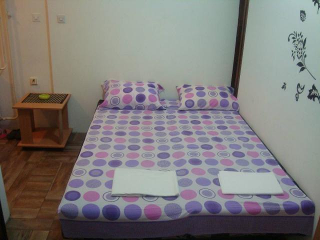 Soba 20m2 Novi Sad 