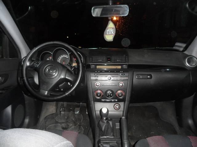 Mazda-3--04
