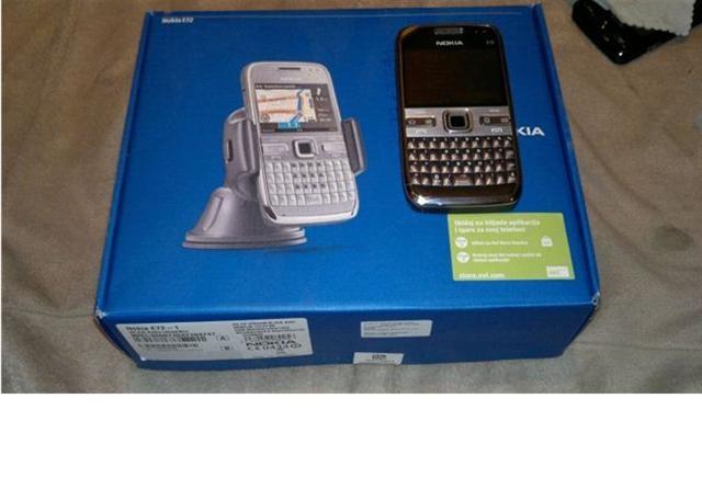 Nokia E72