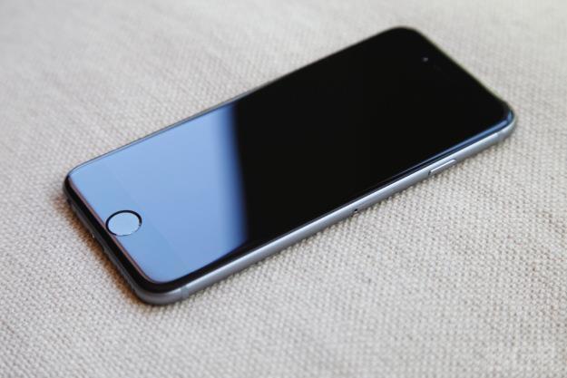 Apple iPhone 6 NOV iz Amerike