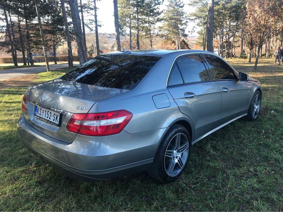Mercedes-E200cdi-2011