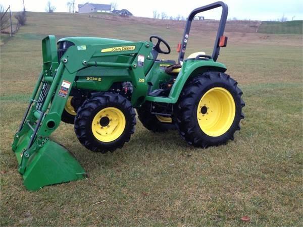 2010-John-Deere-3038
