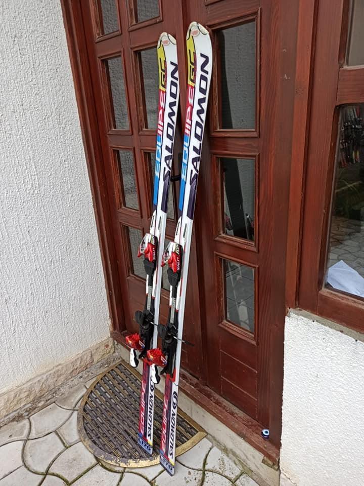 SKIJE-I-PANCERICE