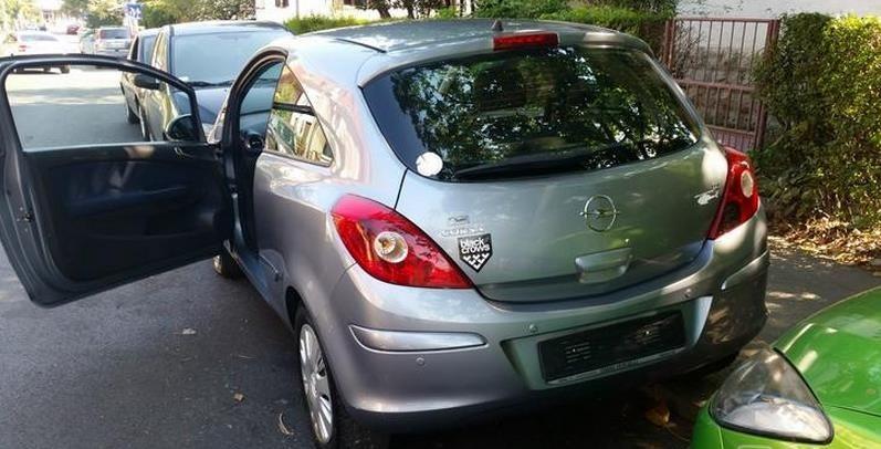 Opel-Corsa-D-1-2--07
