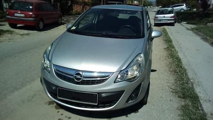 Opel-corsa-d