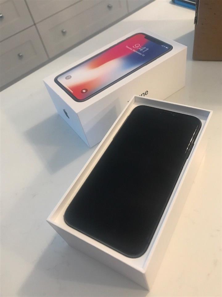 Apple-iPhone-X-256GB