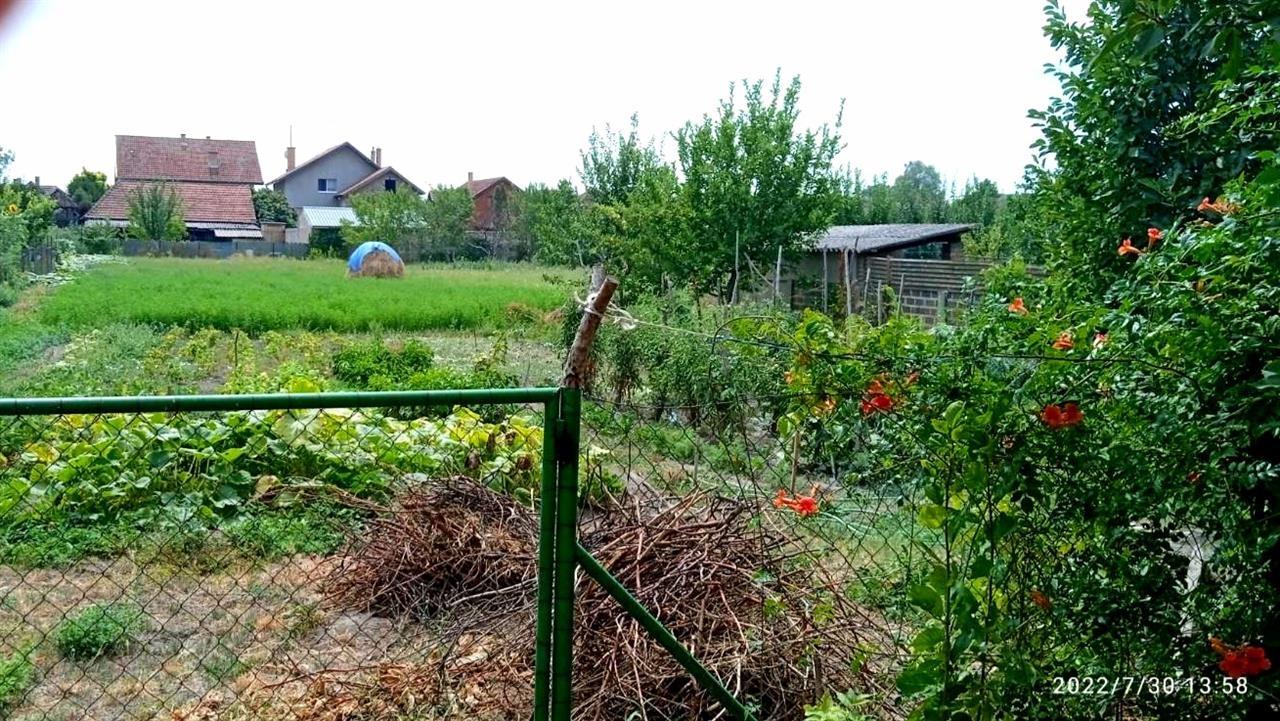 PRODAJEM-KUĆU