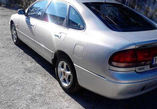 Mazda 626 2.0 -93