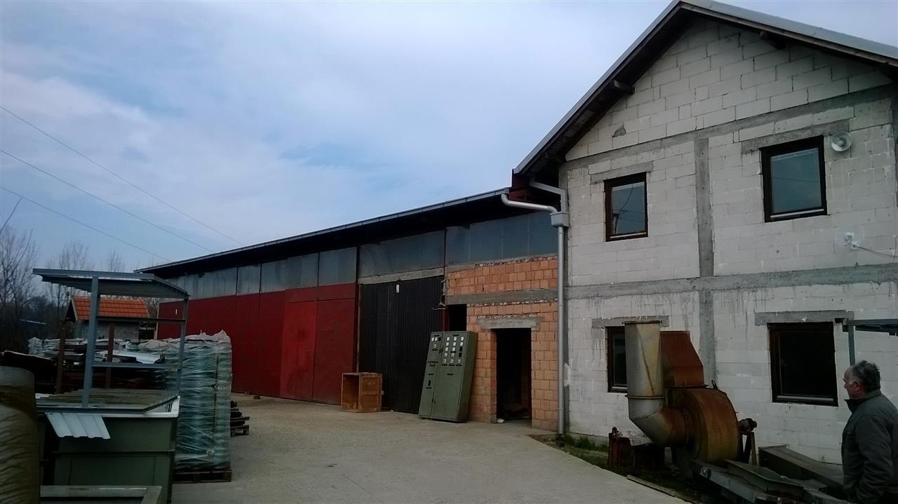 INDUSTRIJSKA-HALA