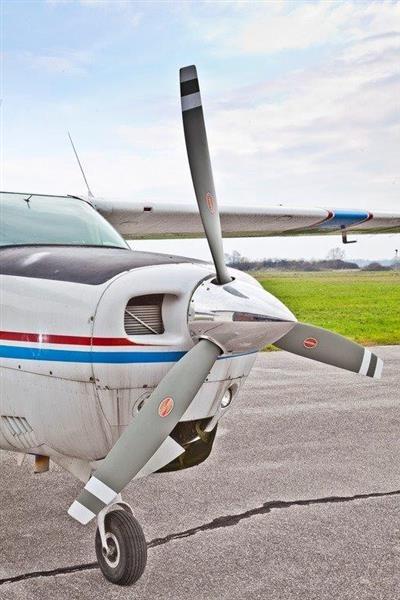 AVION-CESSNA