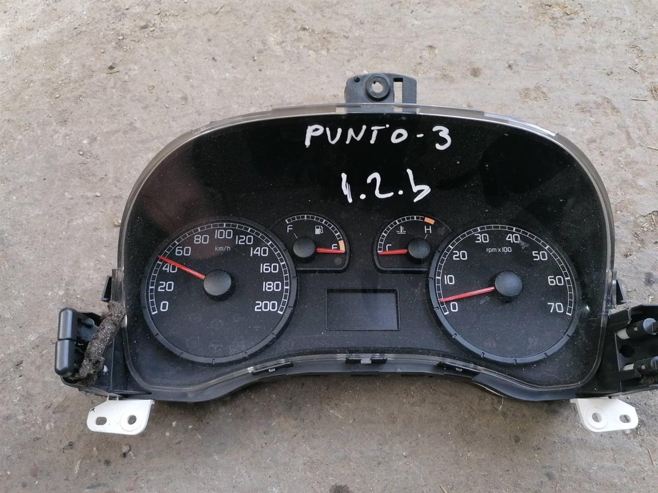 Fiat-punto-1-2b-km-sat-