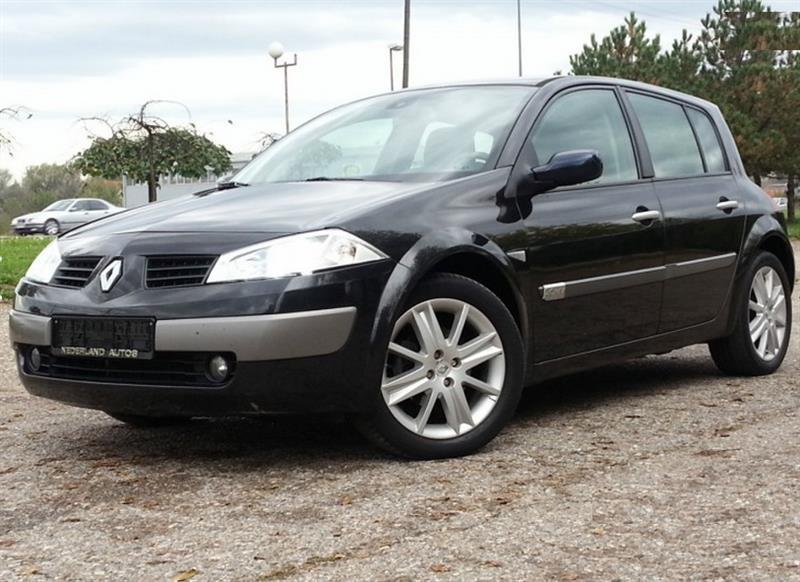 Renault-Megane-2-0-16v-fulll--03