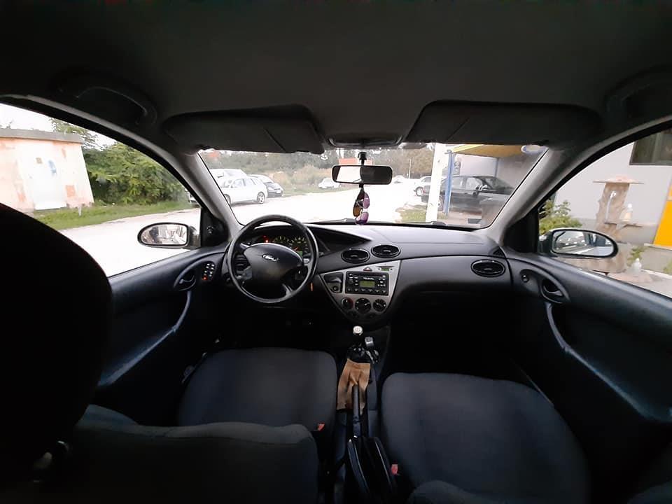 Ford-focus-2004-Tek-reg