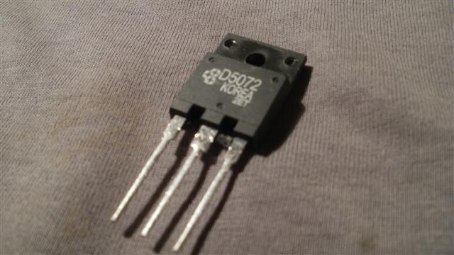 2sd 5072