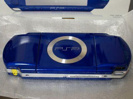 PRODAJ-PSP-PORTABLE-SA-IGRICAMA