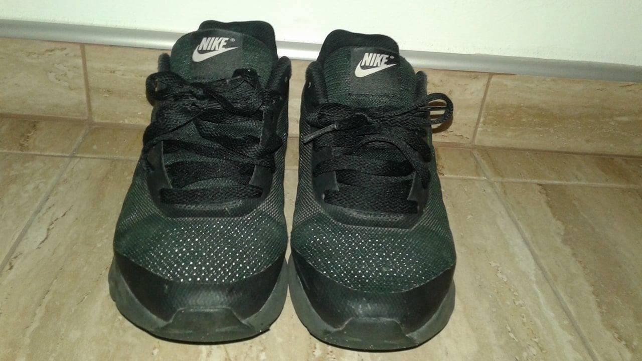 Patike-Nike-Air-Max-Invigor