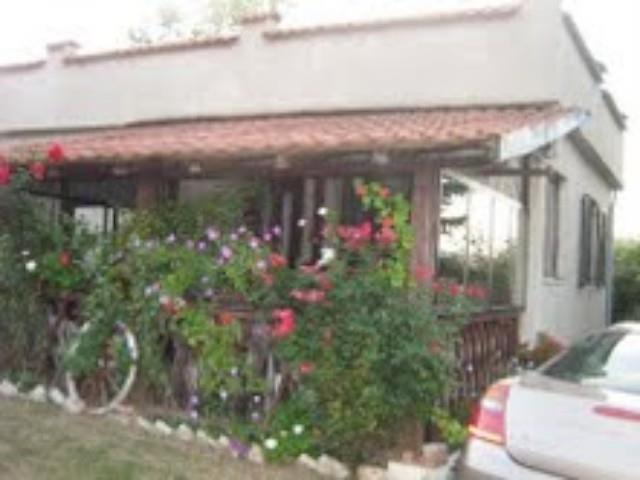 Dve-kuce-u-Pozarevcu-plac-60a-HITNO-