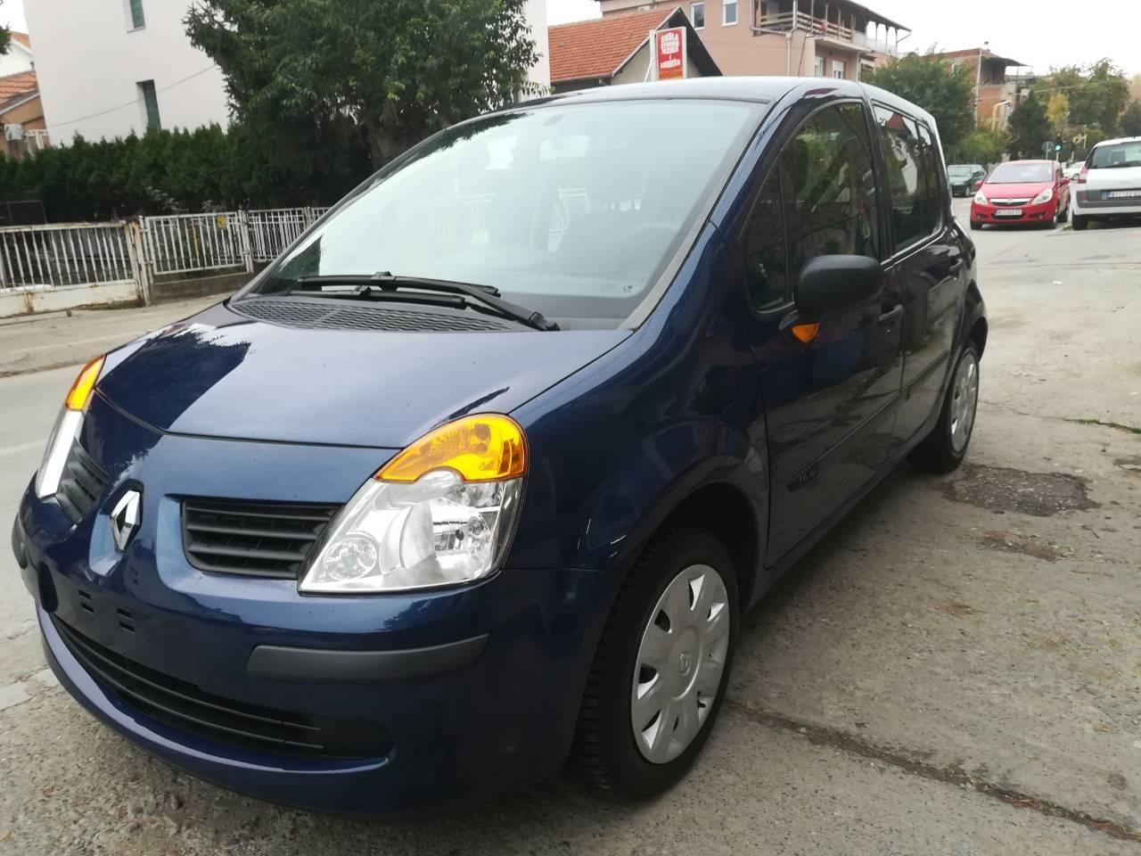 2004-Renault-Modus-1-4-16v