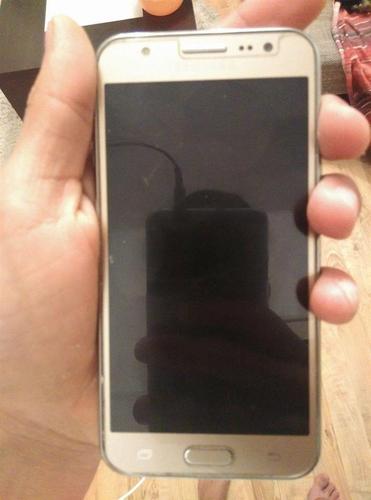 Samsung galaxy j5